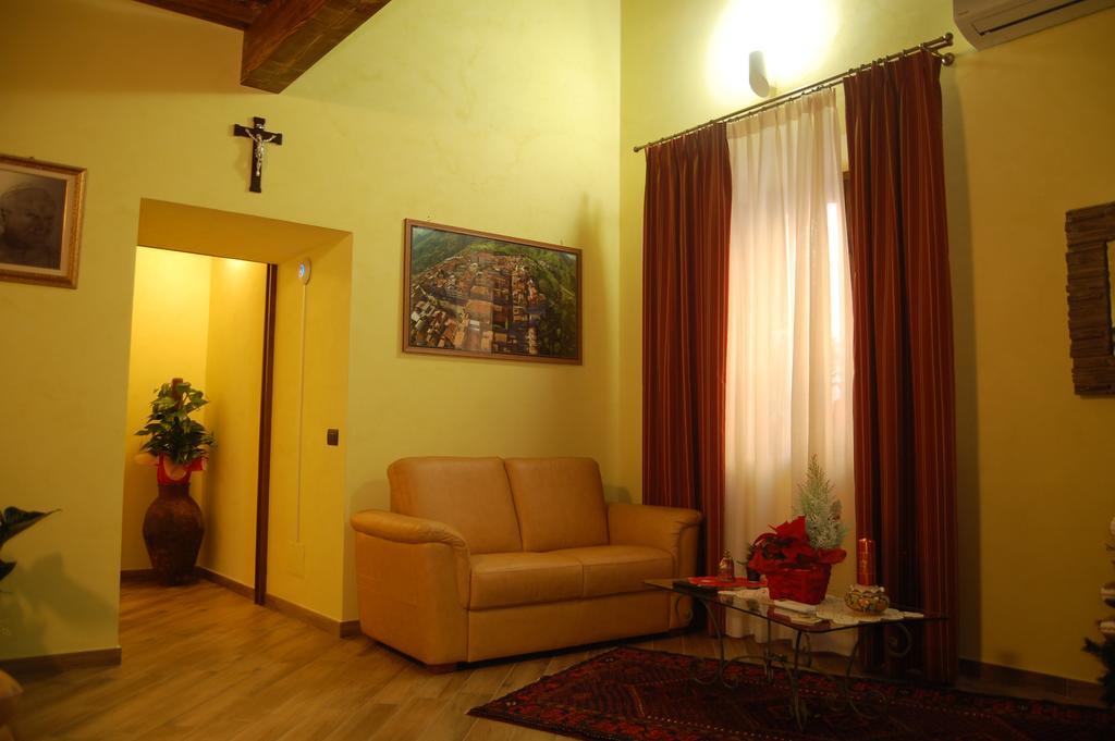 L'Arco Dei Sogni Ξενοδοχείο Malvagna Εξωτερικό φωτογραφία